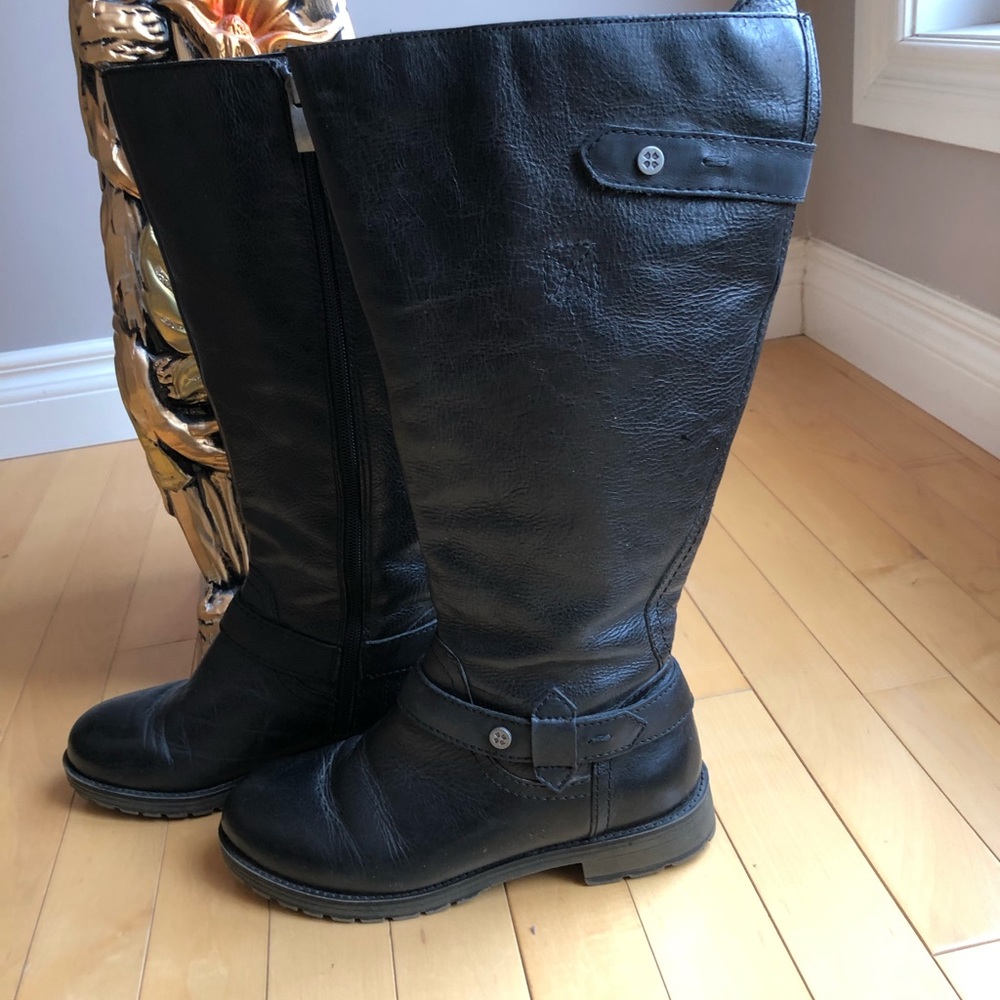Naturalizer, Women’s size 6W, Black, Pebbled, Winter Boot, EUC